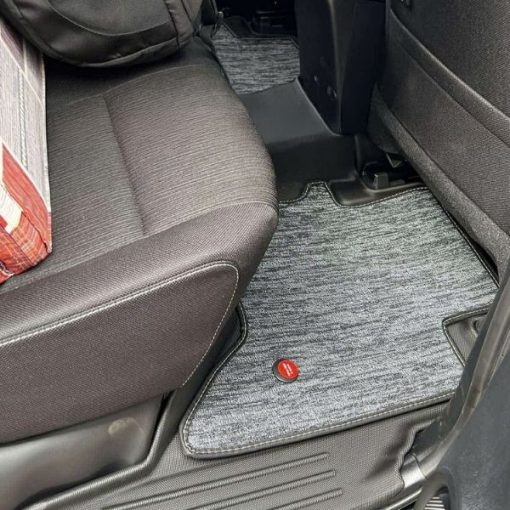 Thảm Lót Sàn Ô Tô TPE Toyota Hilux 2016-2024 4