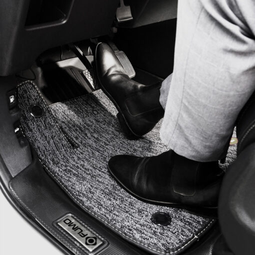 Thảm lót sàn ô tô TPE Toyota Innova Cross 2023-2024