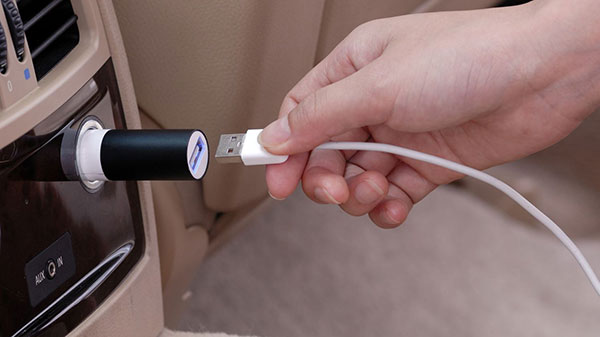 tính năng nổi bật của usb trên xe ô tô