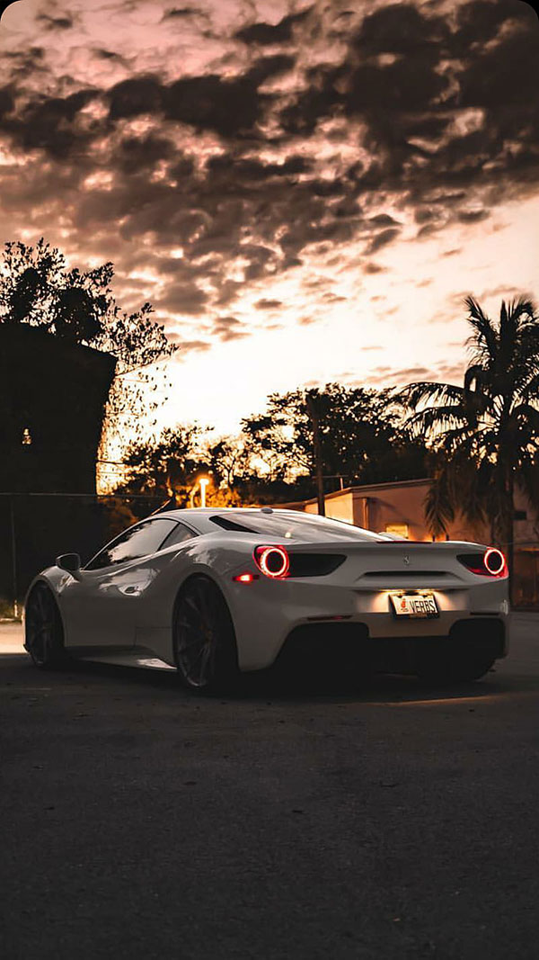 Hình nền siêu xe Ferrari cho điện thoại