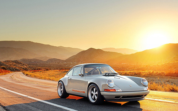 Hình nền xe Porsche 4K cảnh mặt trời nặn